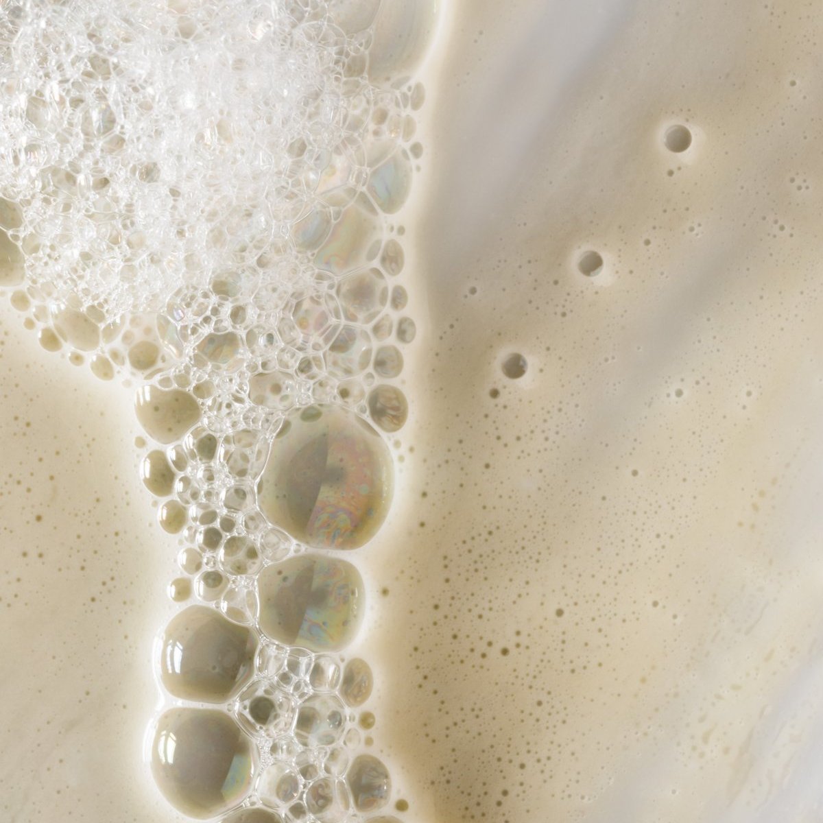 Texture Shampoing Doux Sans Sulfate, formule cosmétique en marque blanche